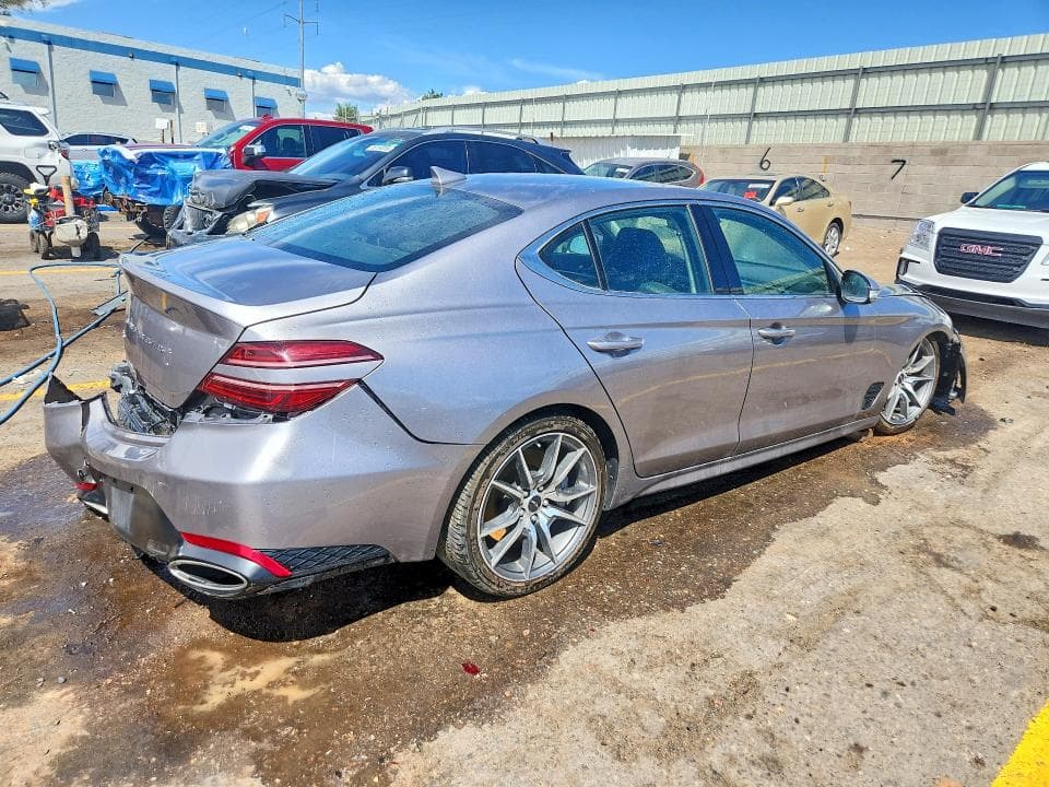 2025 GENESIS G70 2.5T STANDARD 3