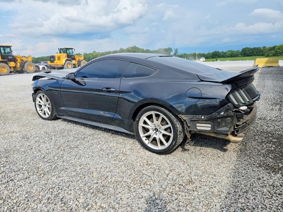 2017 FORD MUSTANG GT 2