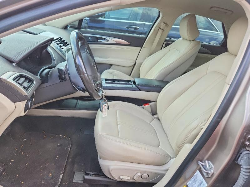 2020 LINCOLN MKZ 7