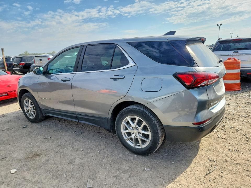 2023 CHEVROLET EQUINOX LT 2