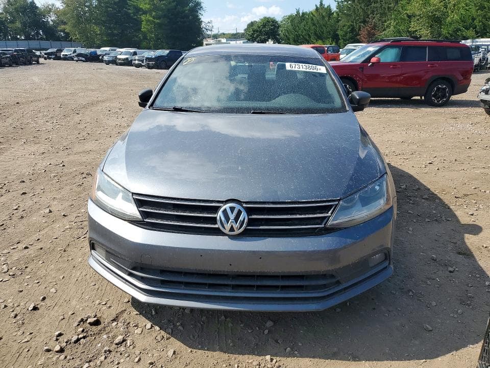 2017 VOLKSWAGEN JETTA SPORT 5