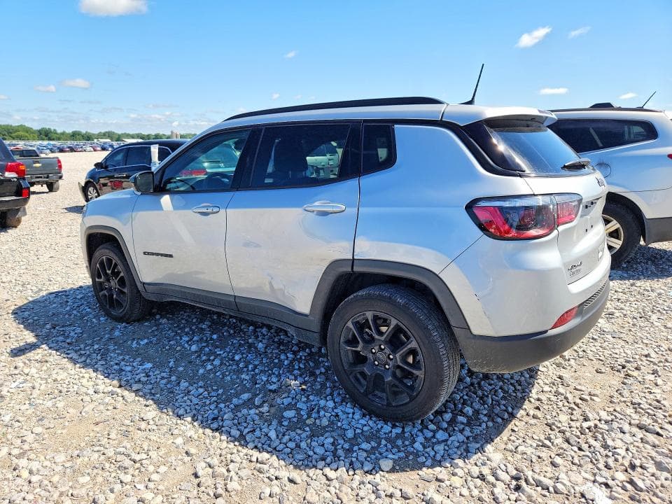 2026 JEEP COMPASS LATITUDE 2