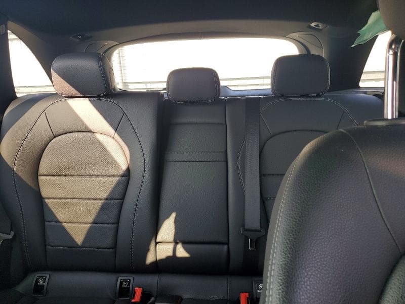 2020 MERCEDES-BENZ GLC 300 4MATIC 10