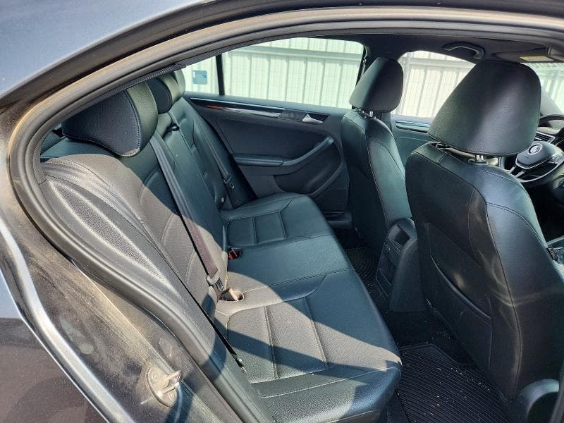 2018 VOLKSWAGEN JETTA SPORT 10
