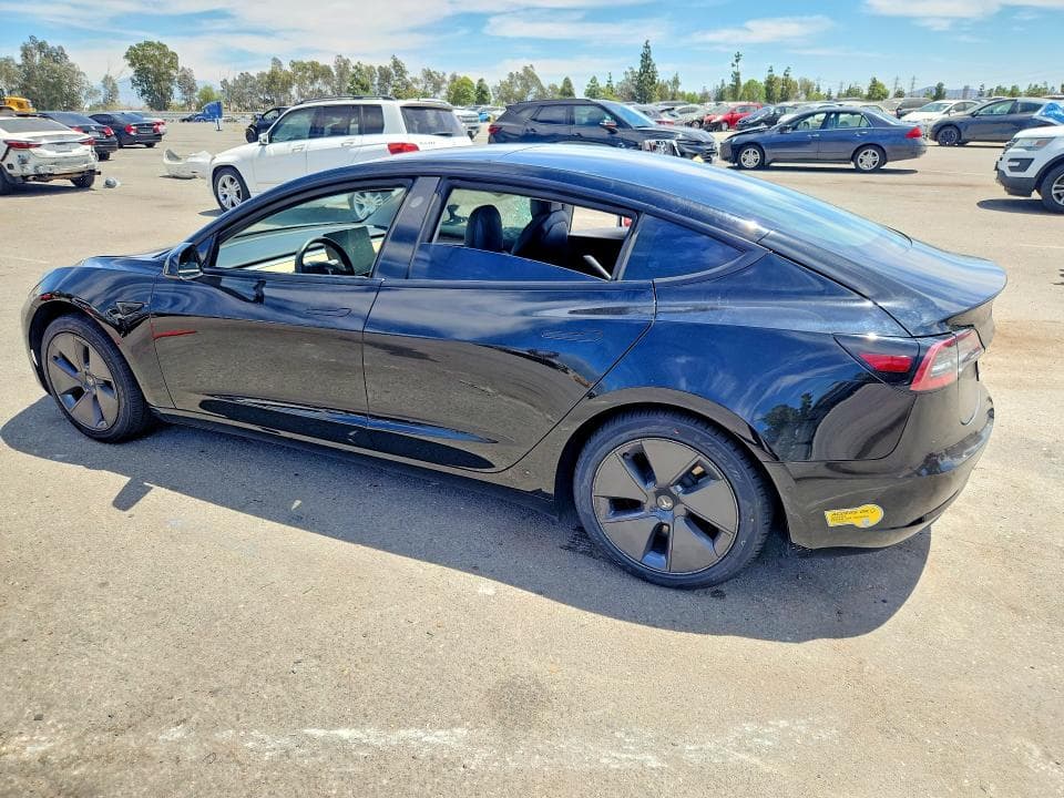 2022 TESLA MODEL 3 2