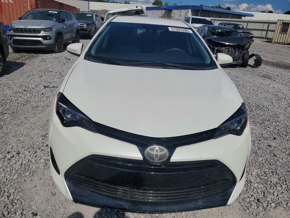 2017 TOYOTA COROLLA LE 5