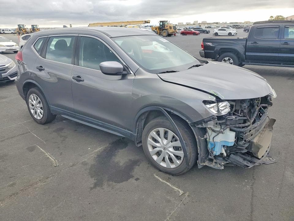 2018 NISSAN ROGUE S 4