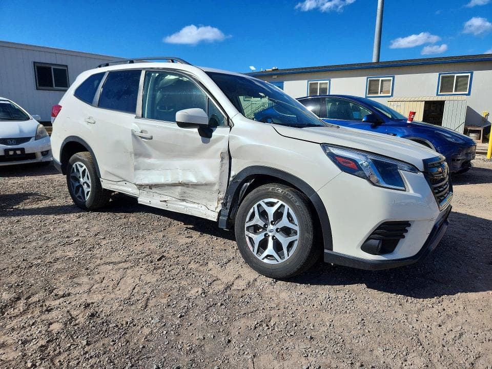 2022 SUBARU FORESTER PREMIUM 4