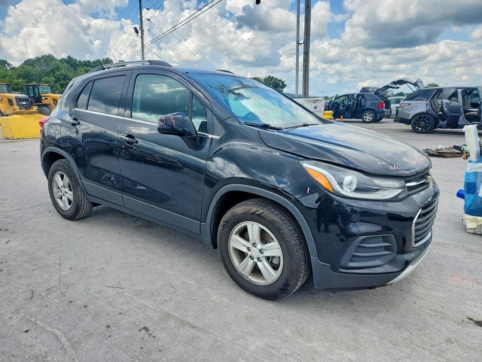 2019 CHEVROLET TRAX 1LT 4