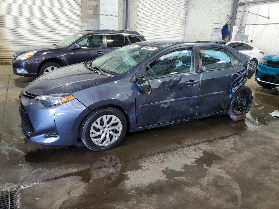 2019 TOYOTA COROLLA LE - 1