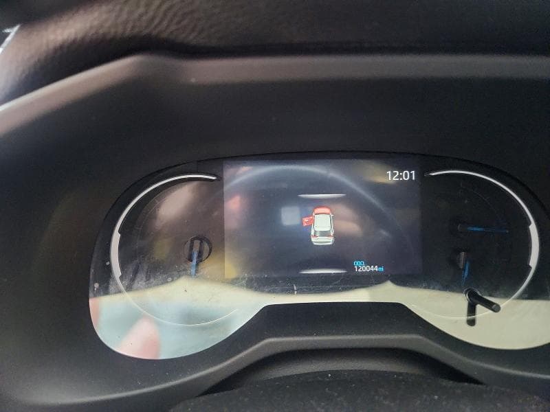 2019 TOYOTA RAV4 XSE 9