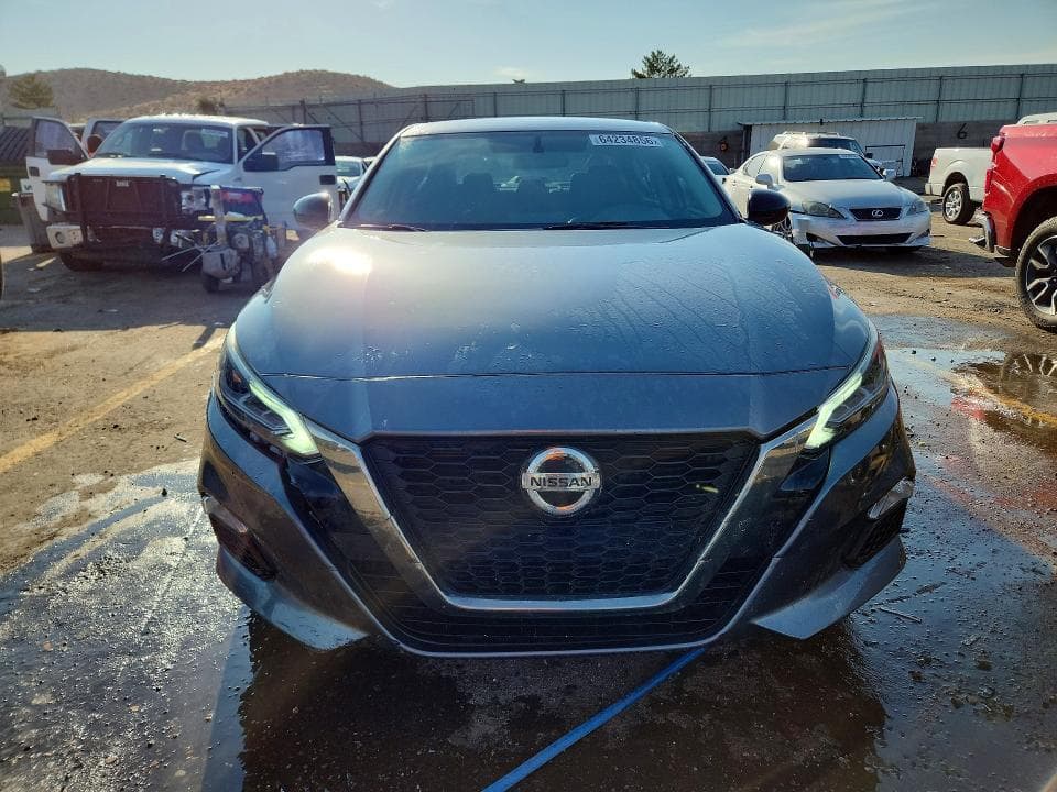 2019 NISSAN ALTIMA SR 5