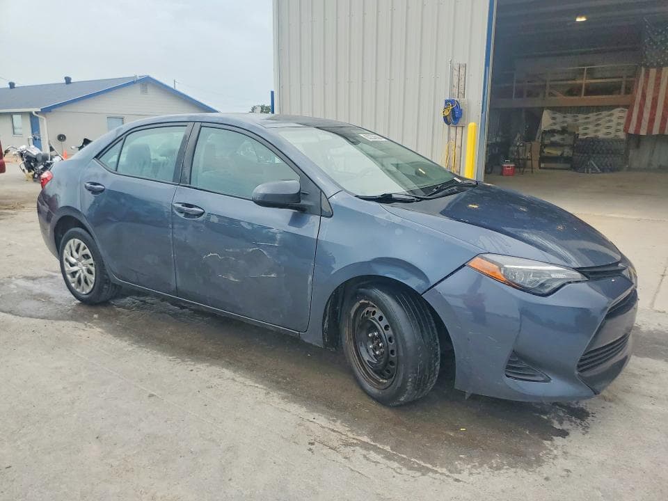 2019 TOYOTA COROLLA LE 4