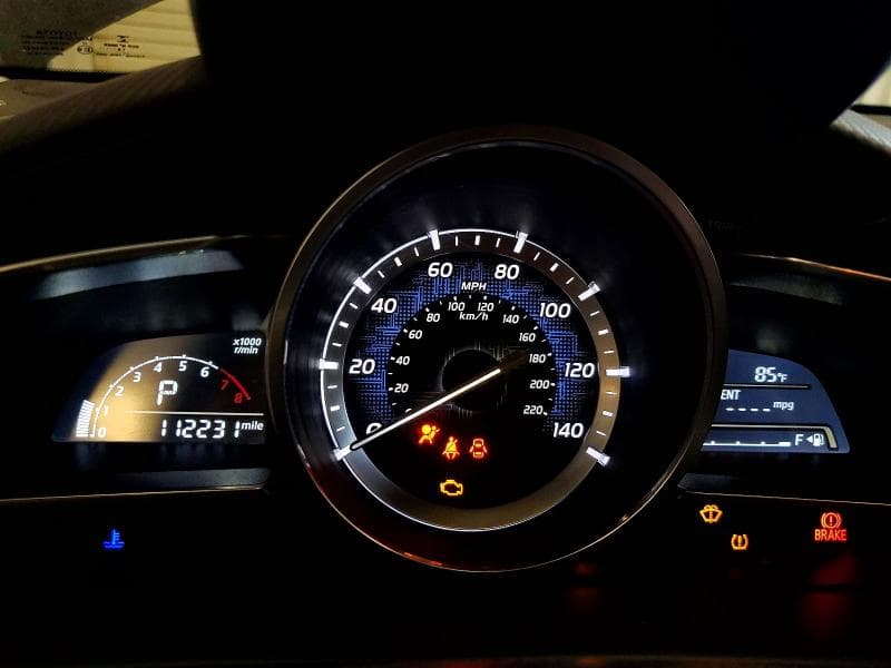 2017 TOYOTA YARIS IA BASE 9