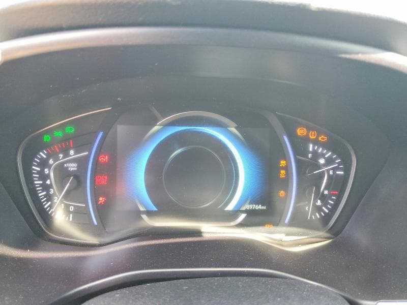 2020 HYUNDAI SANTA FE LIMITED 9