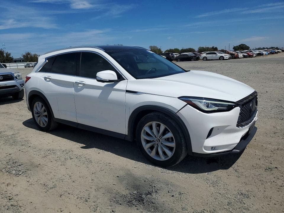 2019 INFINITI QX50 ESSENTIAL 4