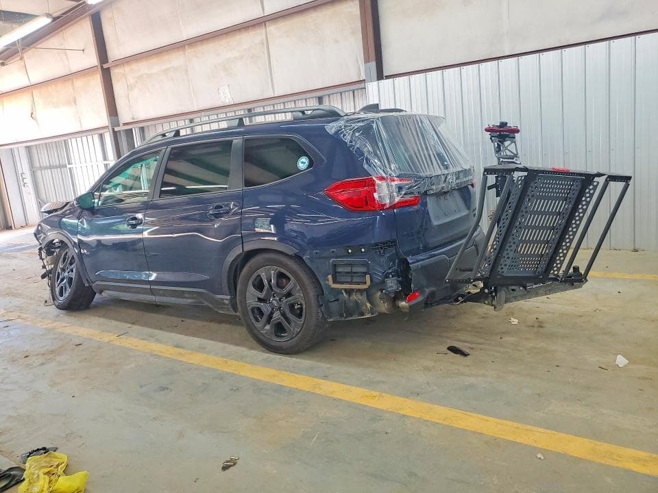 2024 SUBARU ASCENT ONYX EDITION 2