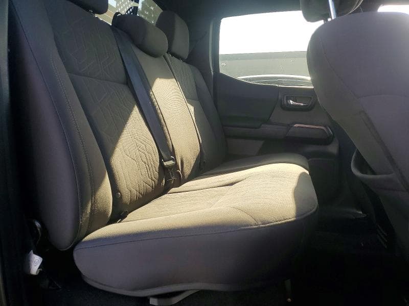 2019 TOYOTA TACOMA TRD SPORT 10