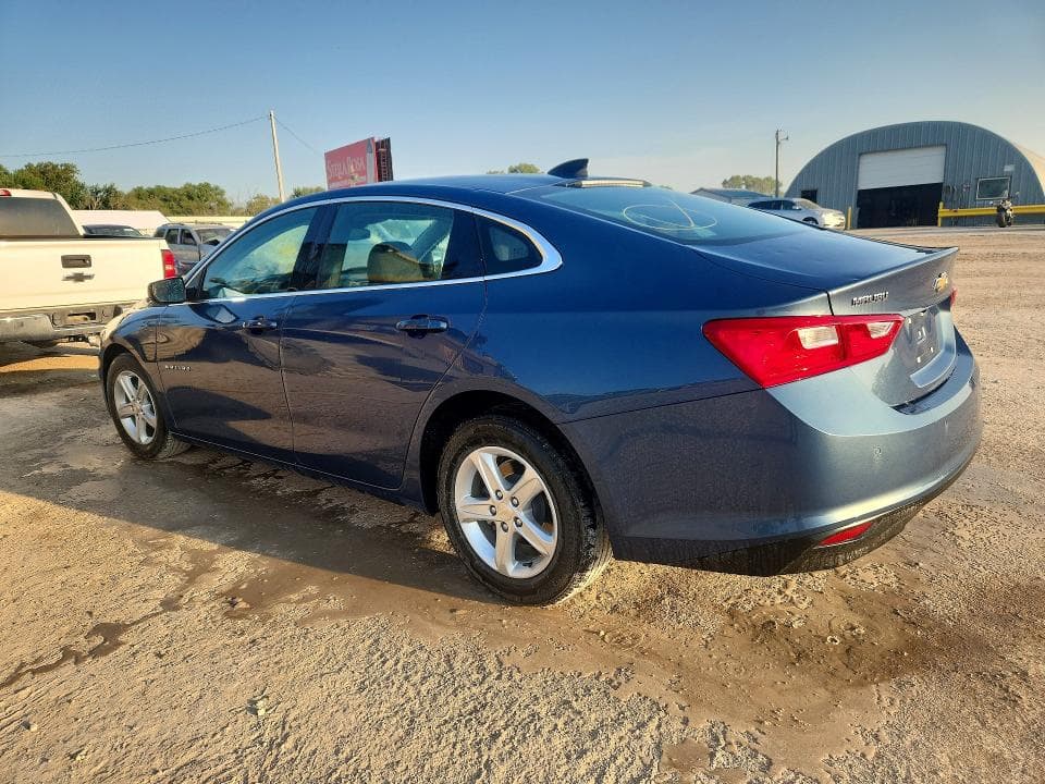 2024 CHEVROLET MALIBU LS 2