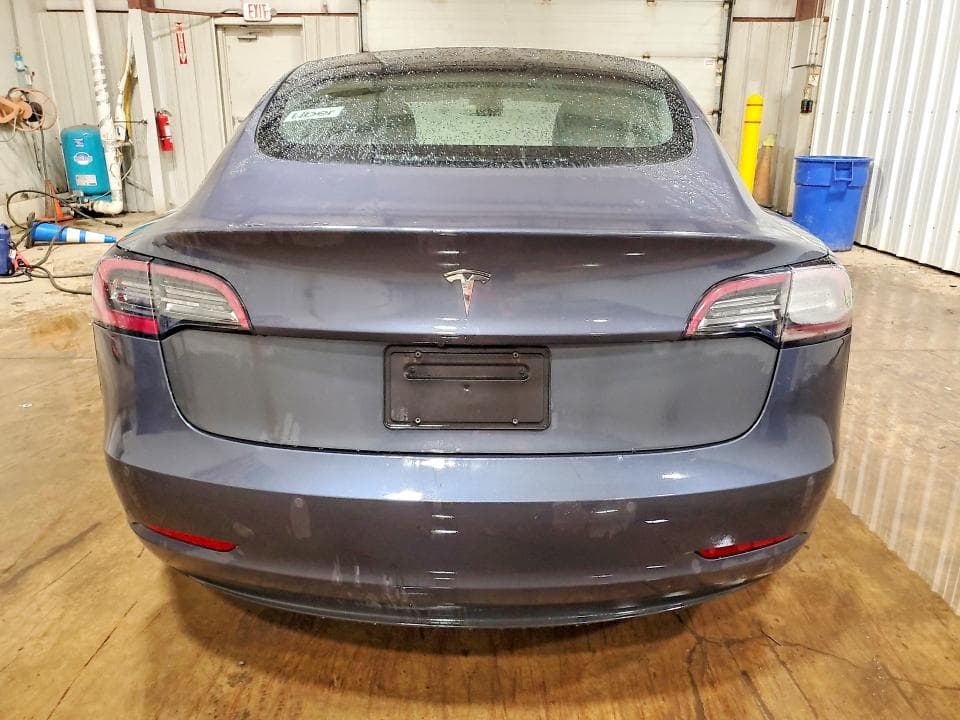 2022 TESLA MODEL 3 6