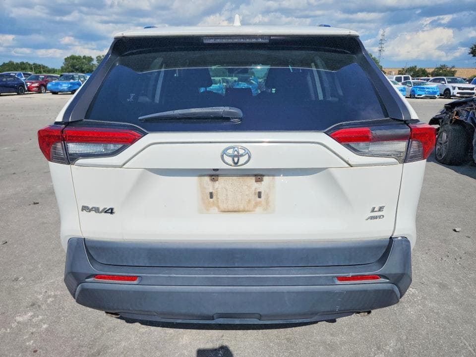 2019 TOYOTA RAV4 LE 6