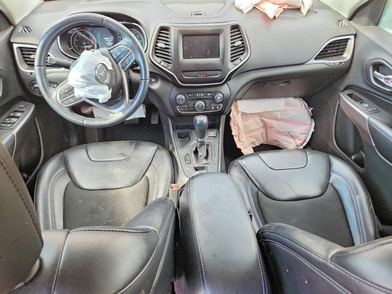 2019 JEEP CHEROKEE LATITUDE PLUS 8