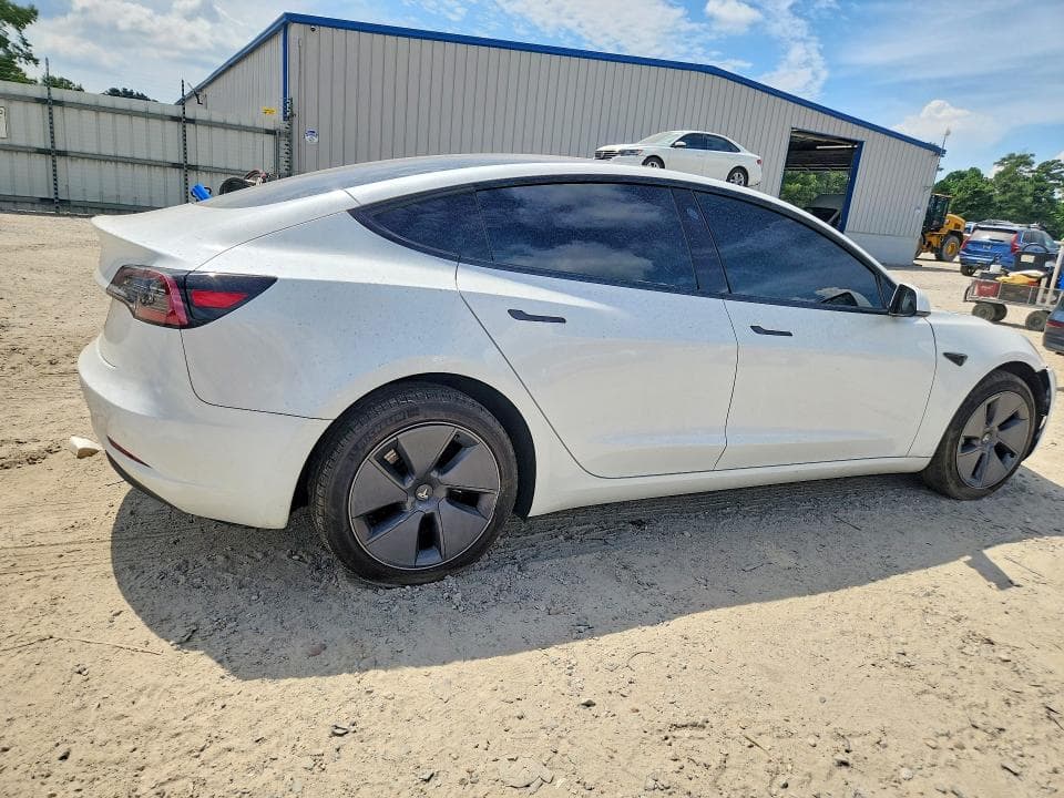 2023 TESLA MODEL 3 3