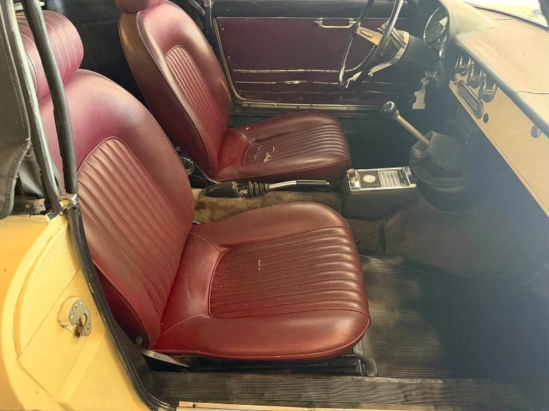 1969 ALFA ROMEO DUETTO CON 5