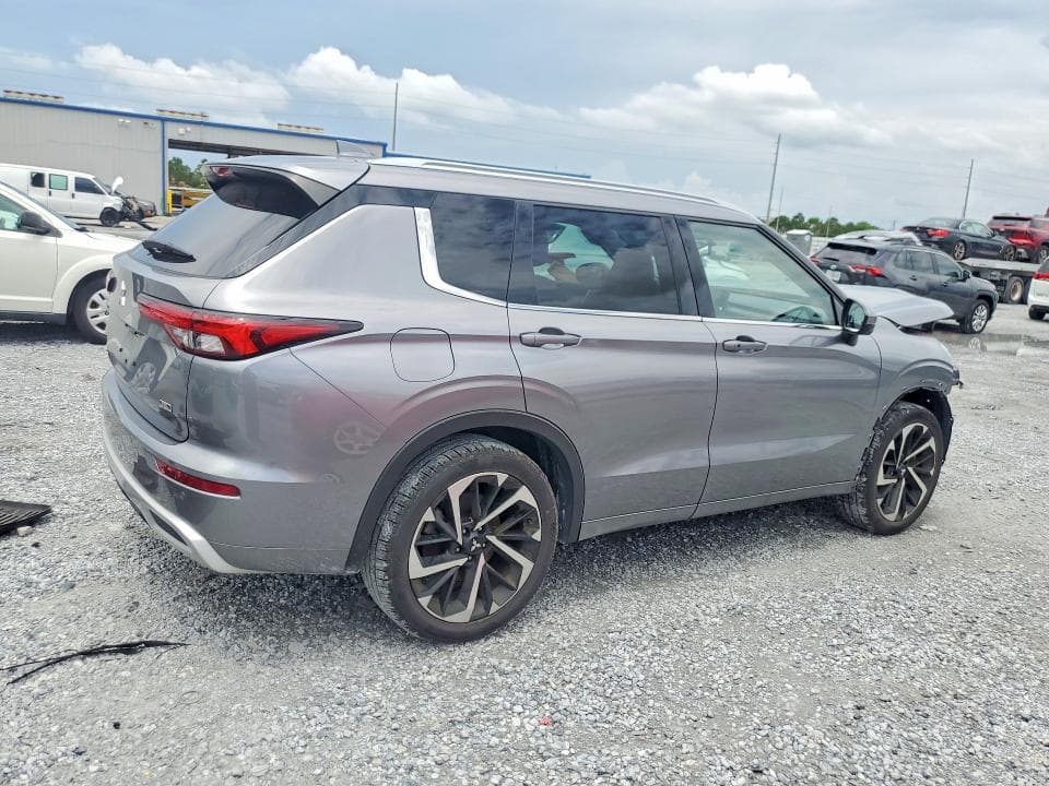 2022 MITSUBISHI OUTLANDER SEL 3