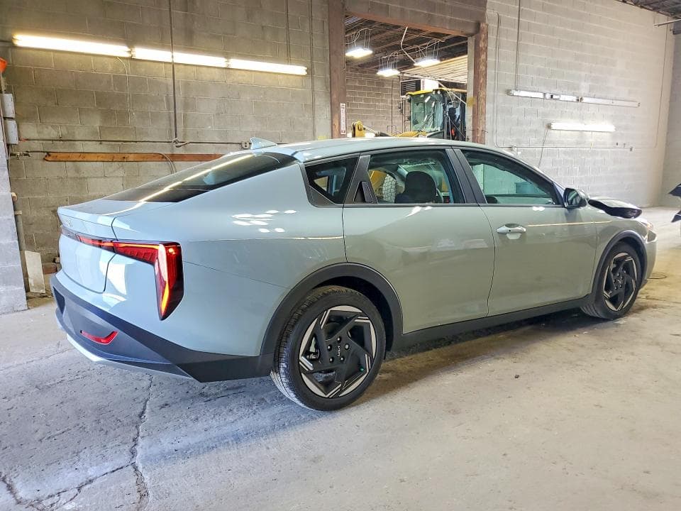 2026 KIA K4 EX 3