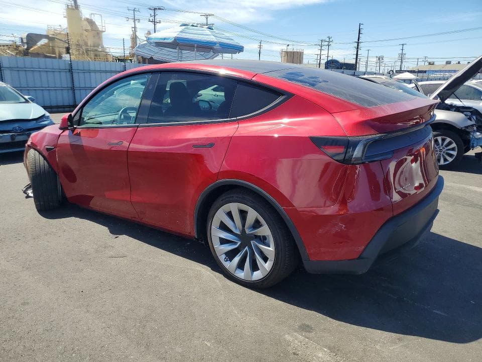 2026 TESLA MODEL Y 2