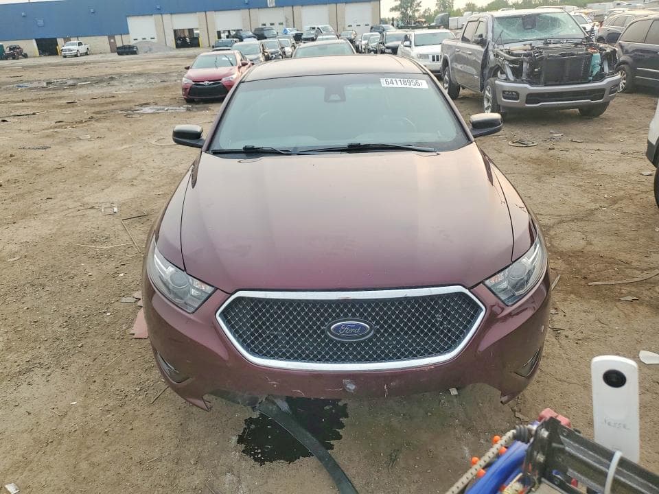 2019 FORD TAURUS SHO 5
