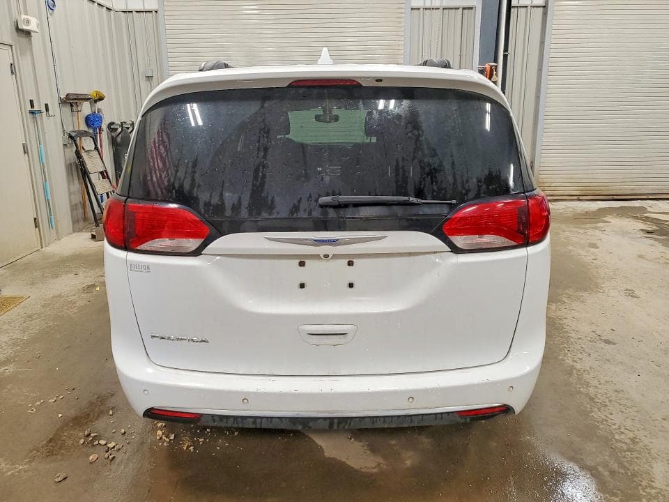 2018 CHRYSLER PACIFICA TOURING PLUS 6
