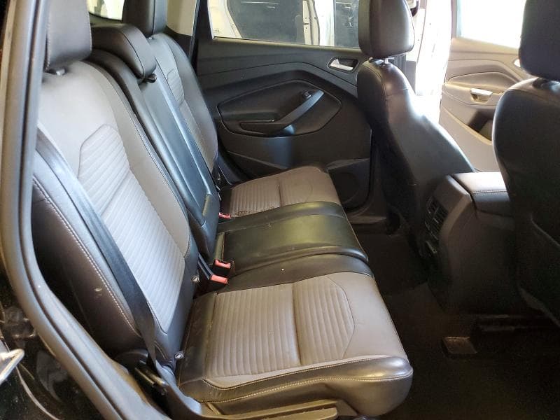 2017 FORD ESCAPE SE 11