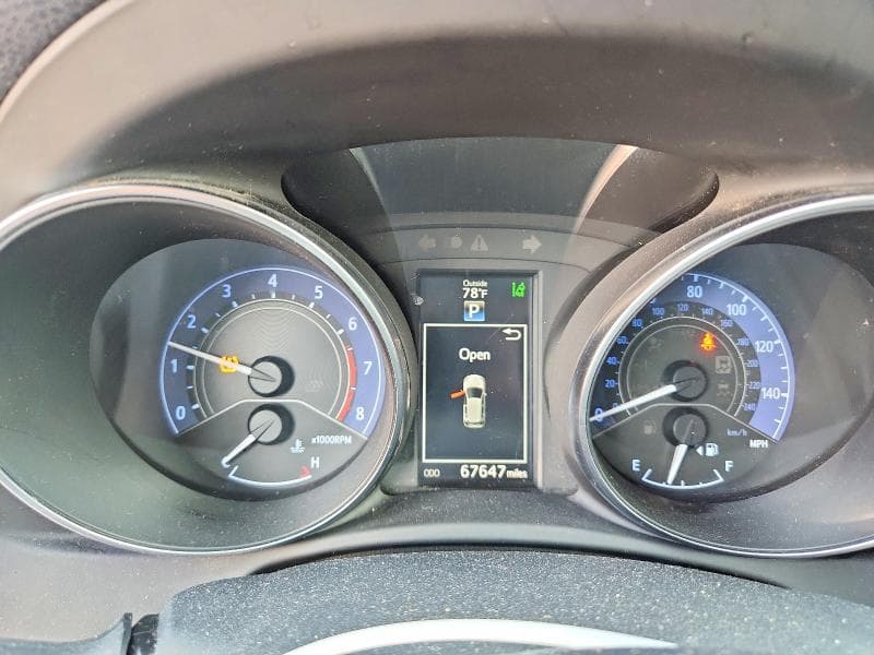 2018 TOYOTA COROLLA IM BASE 9