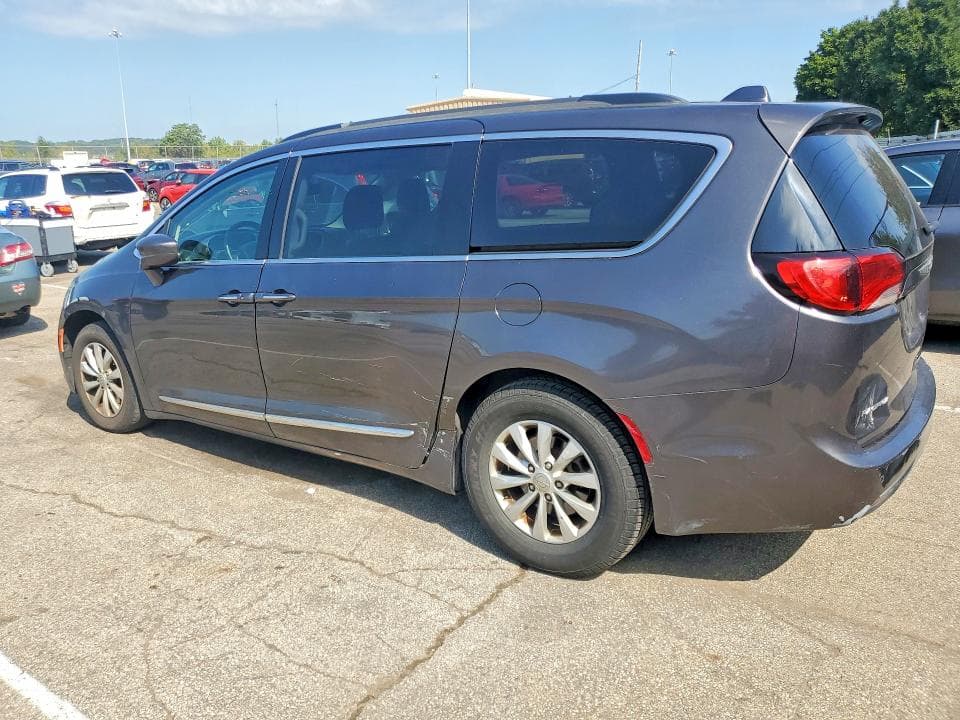 2017 CHRYSLER PACIFICA TOURING L 2