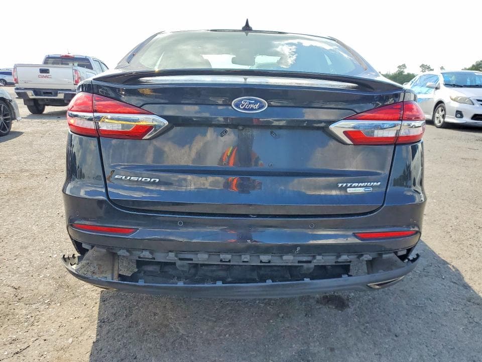 2019 FORD FUSION TITANIUM 6