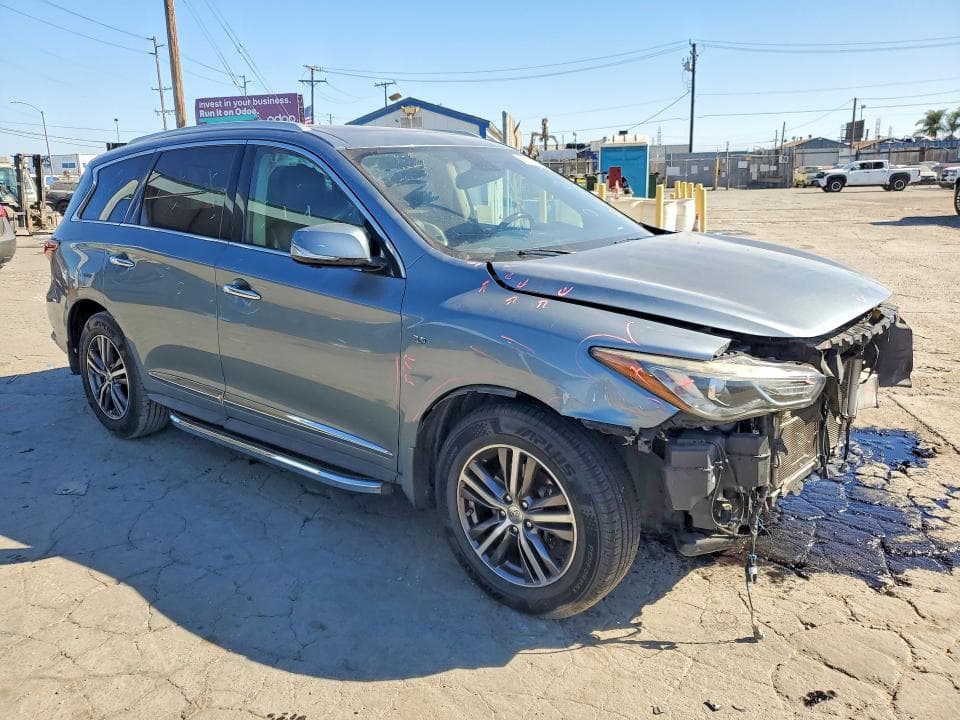 2017 INFINITI QX60 BASE 4