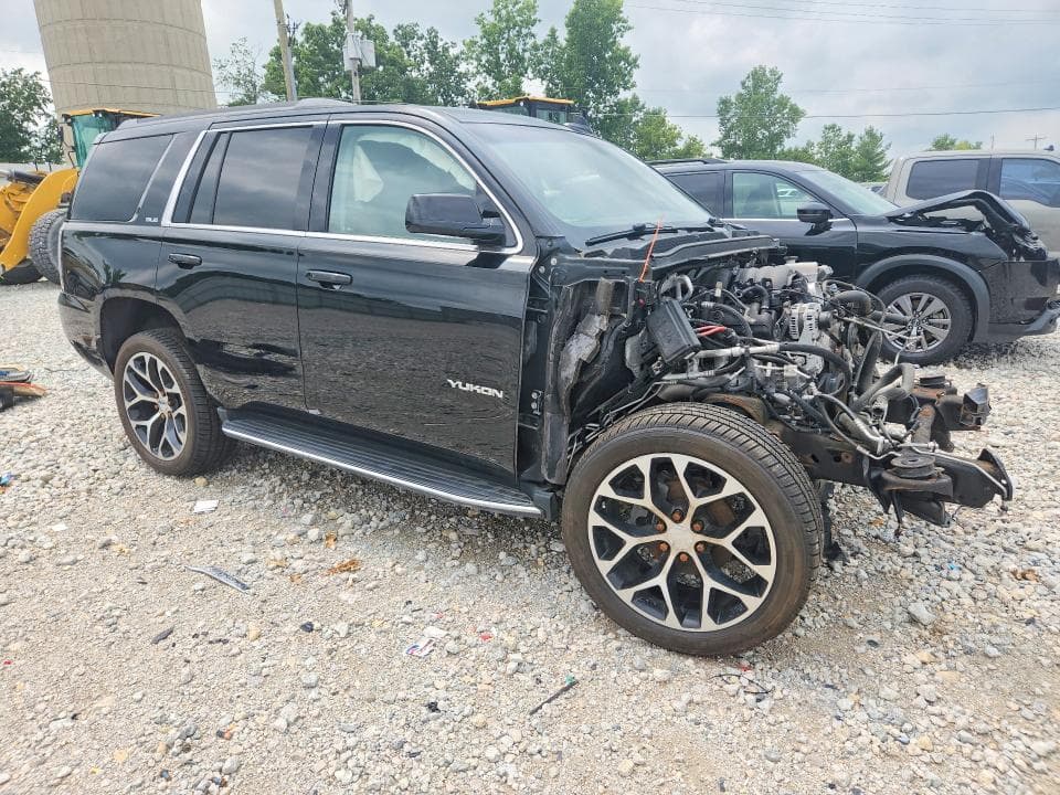2018 GMC YUKON SLE 4