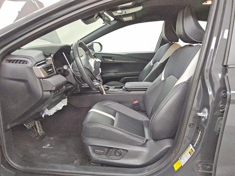 2025 TOYOTA CAMRY SE 7