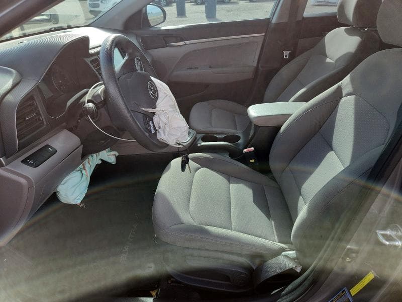 2019 HYUNDAI ELANTRA SE 7