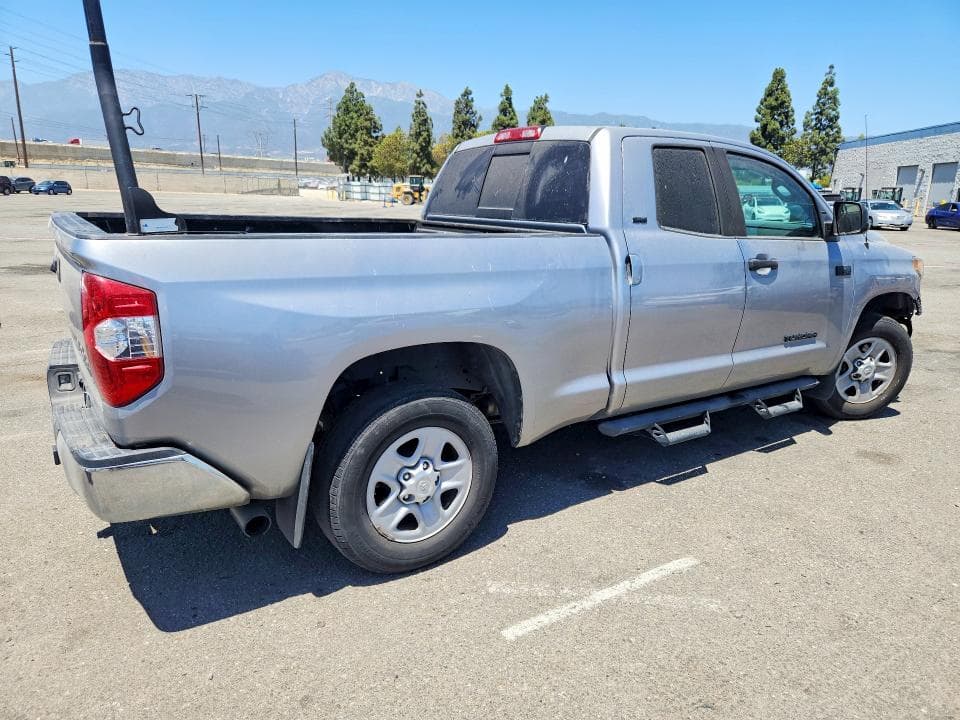2019 TOYOTA TUNDRA SR5 3