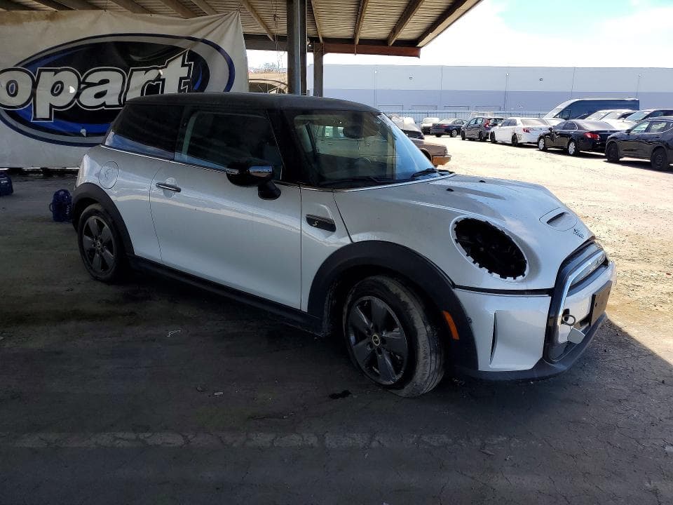 2024 MINI COOPER SE 4