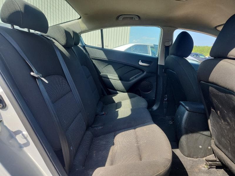 2018 KIA FORTE LX 10