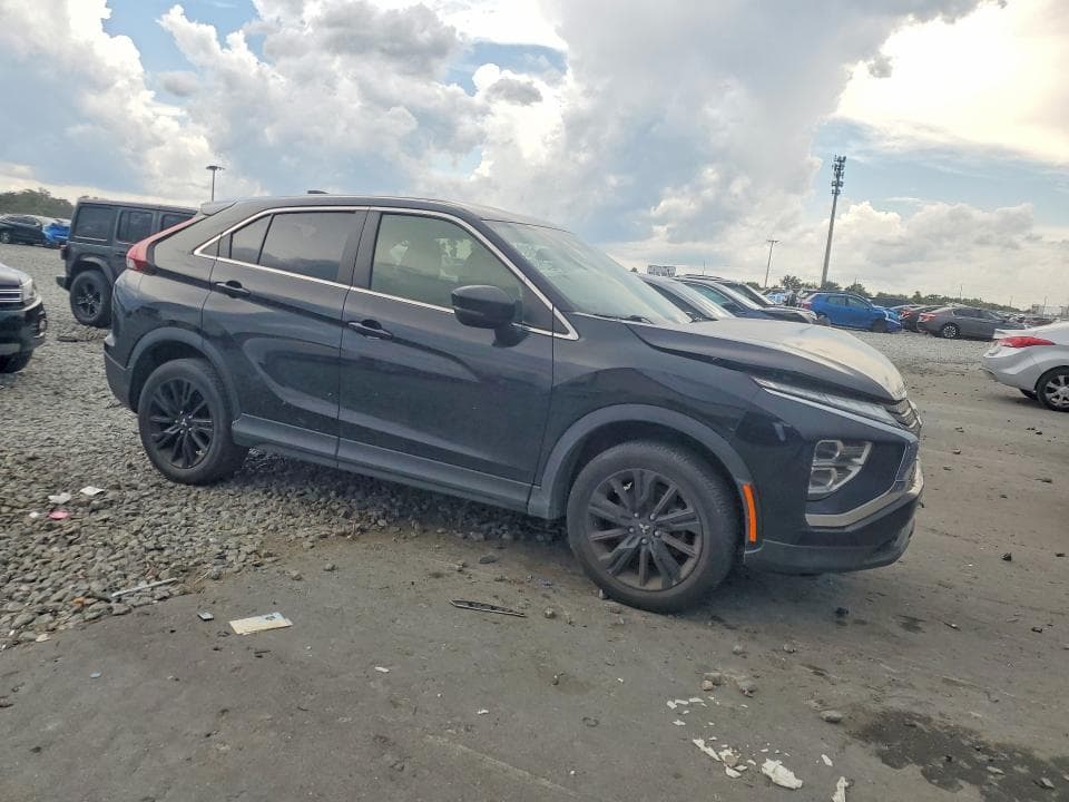 2024 MITSUBISHI ECLIPSE CROSS LE 4