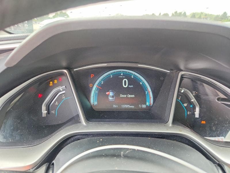 2017 HONDA CIVIC EX 9