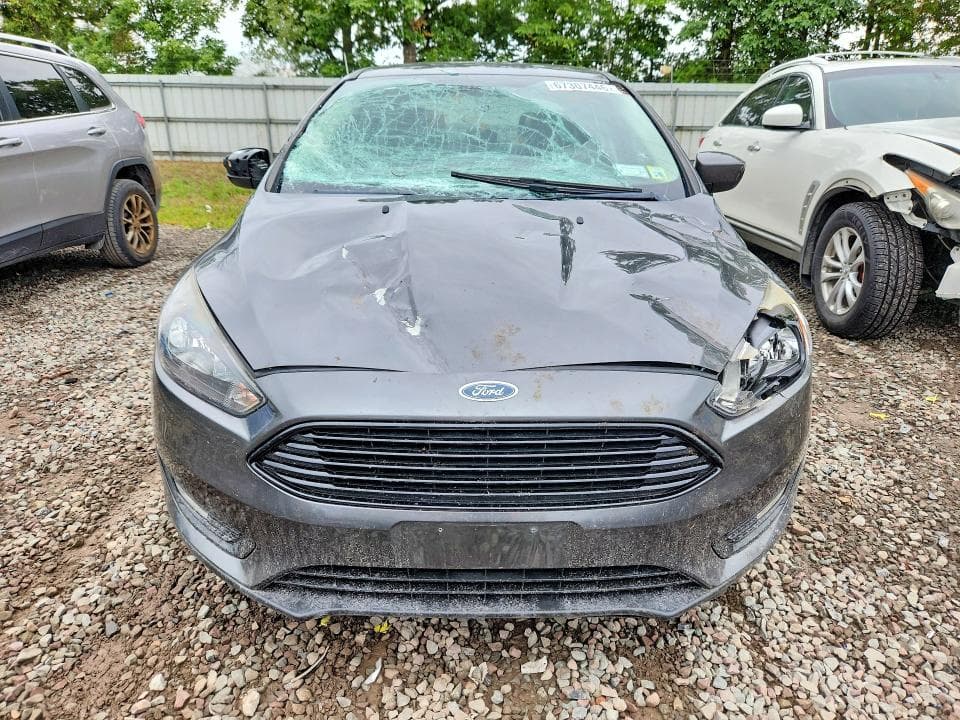 2018 FORD FOCUS SE 5