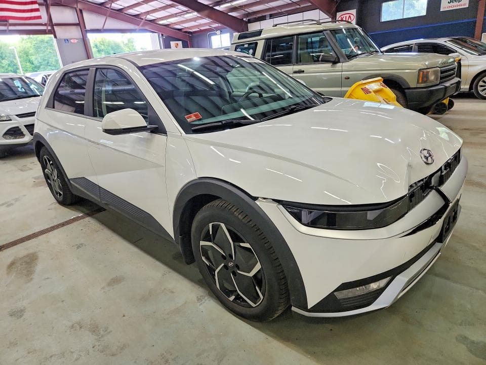 2022 HYUNDAI IONIQ 5 SE 4