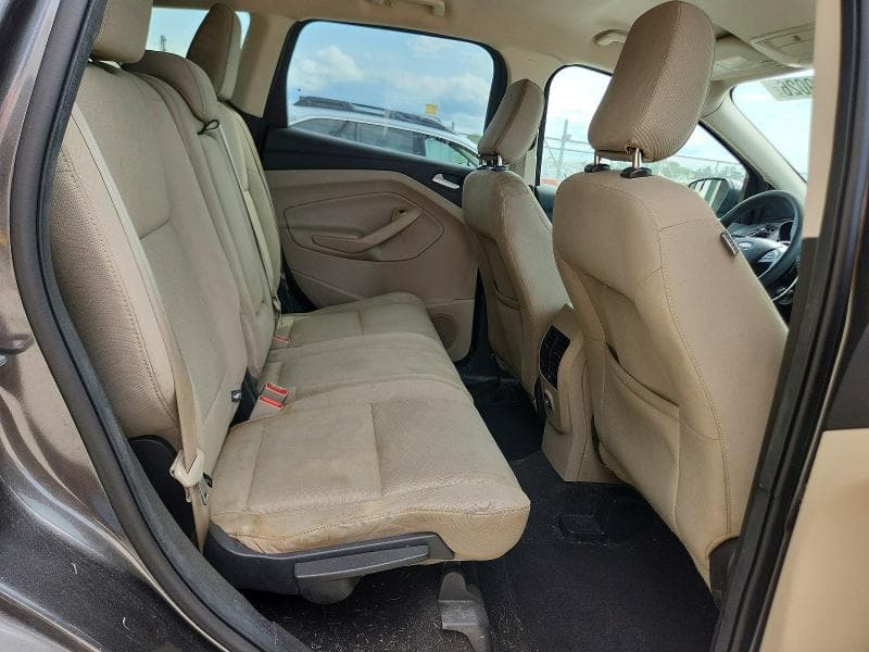 2018 FORD ESCAPE SE 11