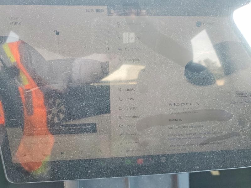 2024 TESLA MODEL Y 9